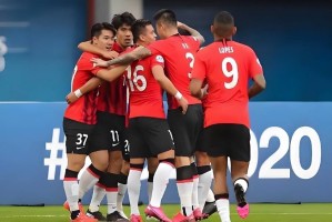 李新翔再次收到德甲狼堡2000万报价！希望他下个月就能来俱乐部直接踢主力，值得期待